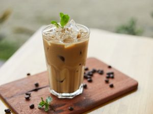 איך להכין אייס קפה